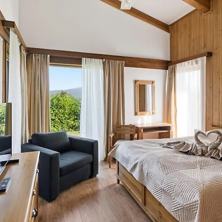 Pirin Golf Луксозна вила